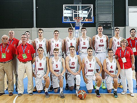 U18 fiú: Legyőztük az eddig veretlen Ukrajnát!