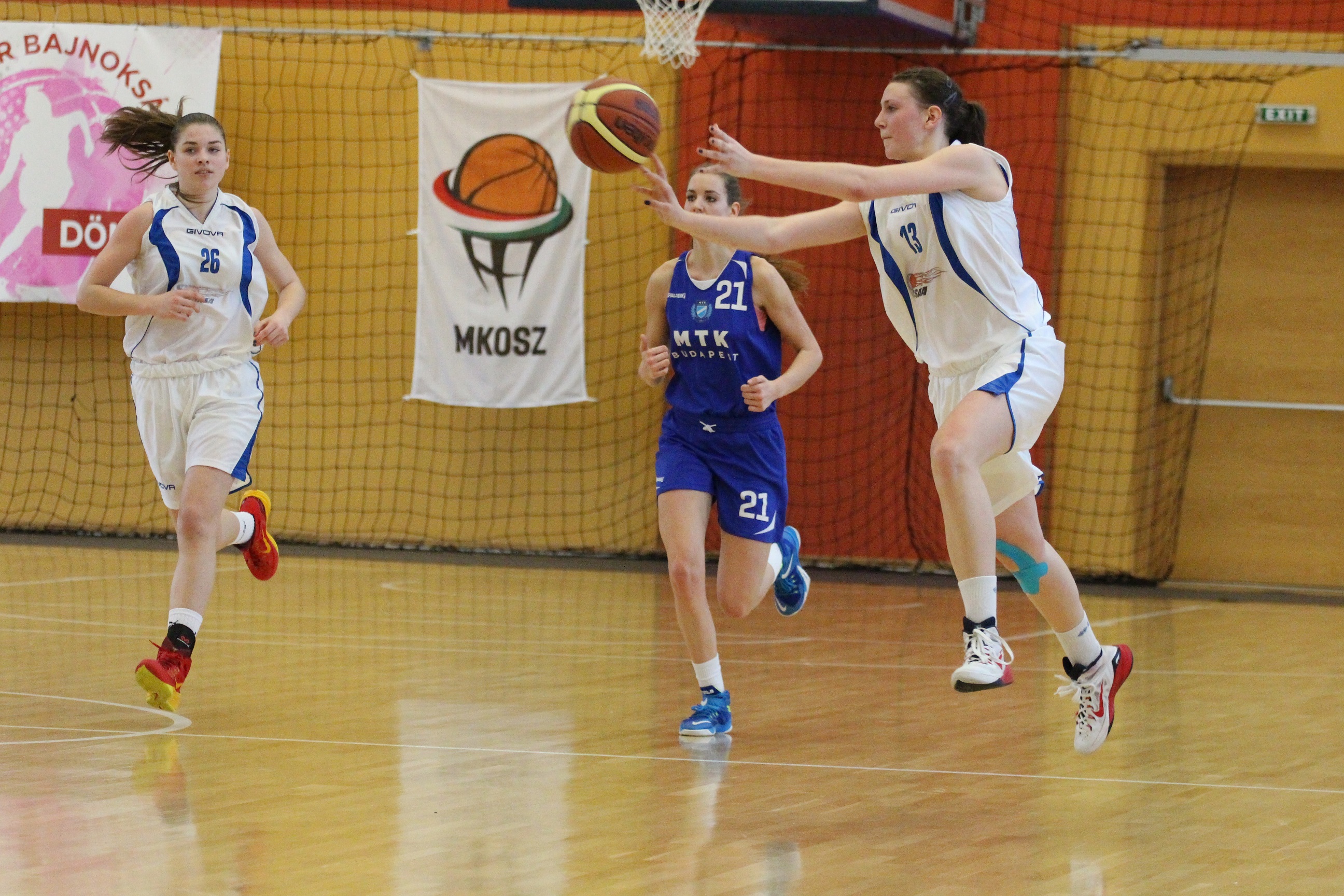 Csata DSE - MTK Budapest 65-52 