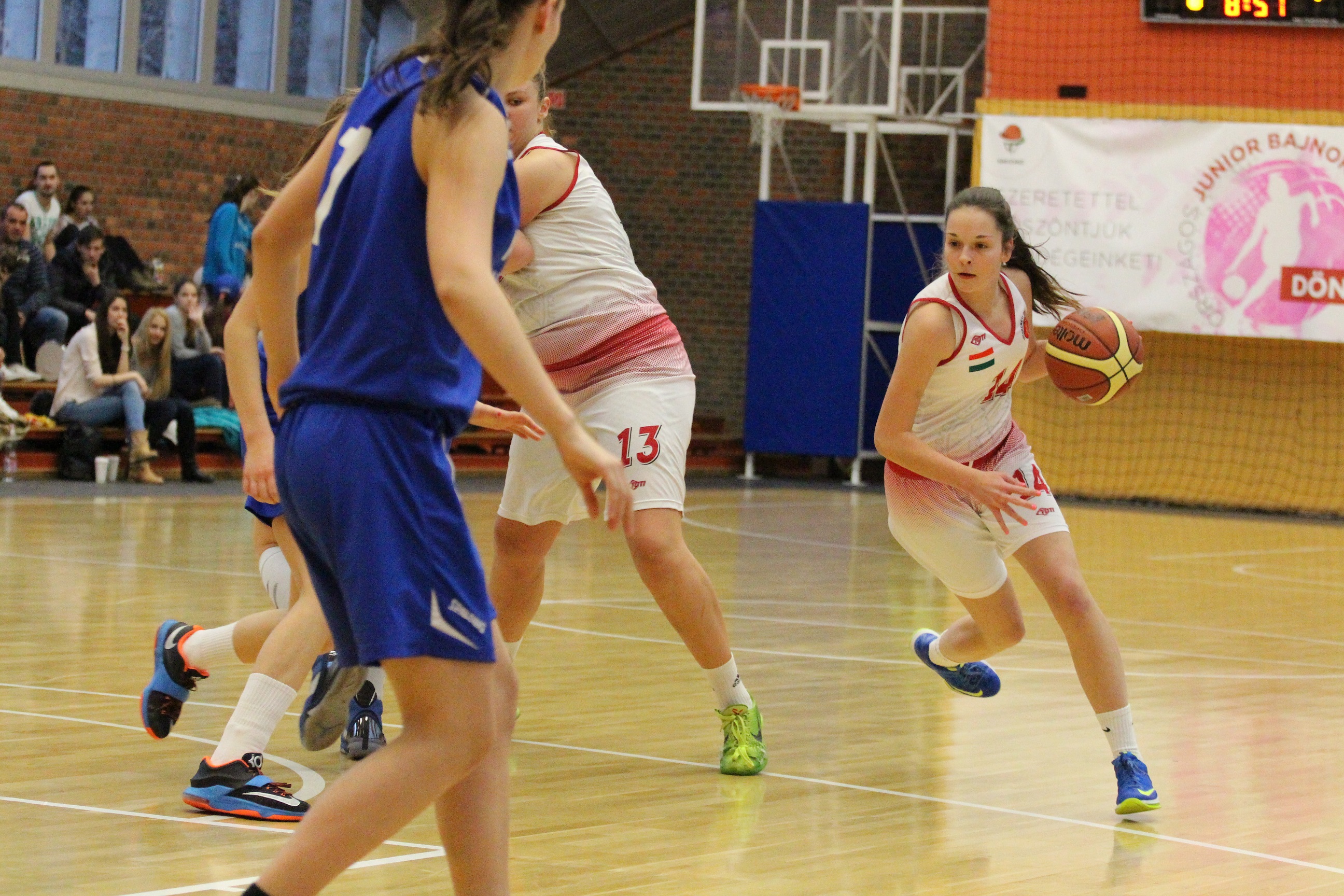 Kecskeméti KC - MTK Budapest 71-69