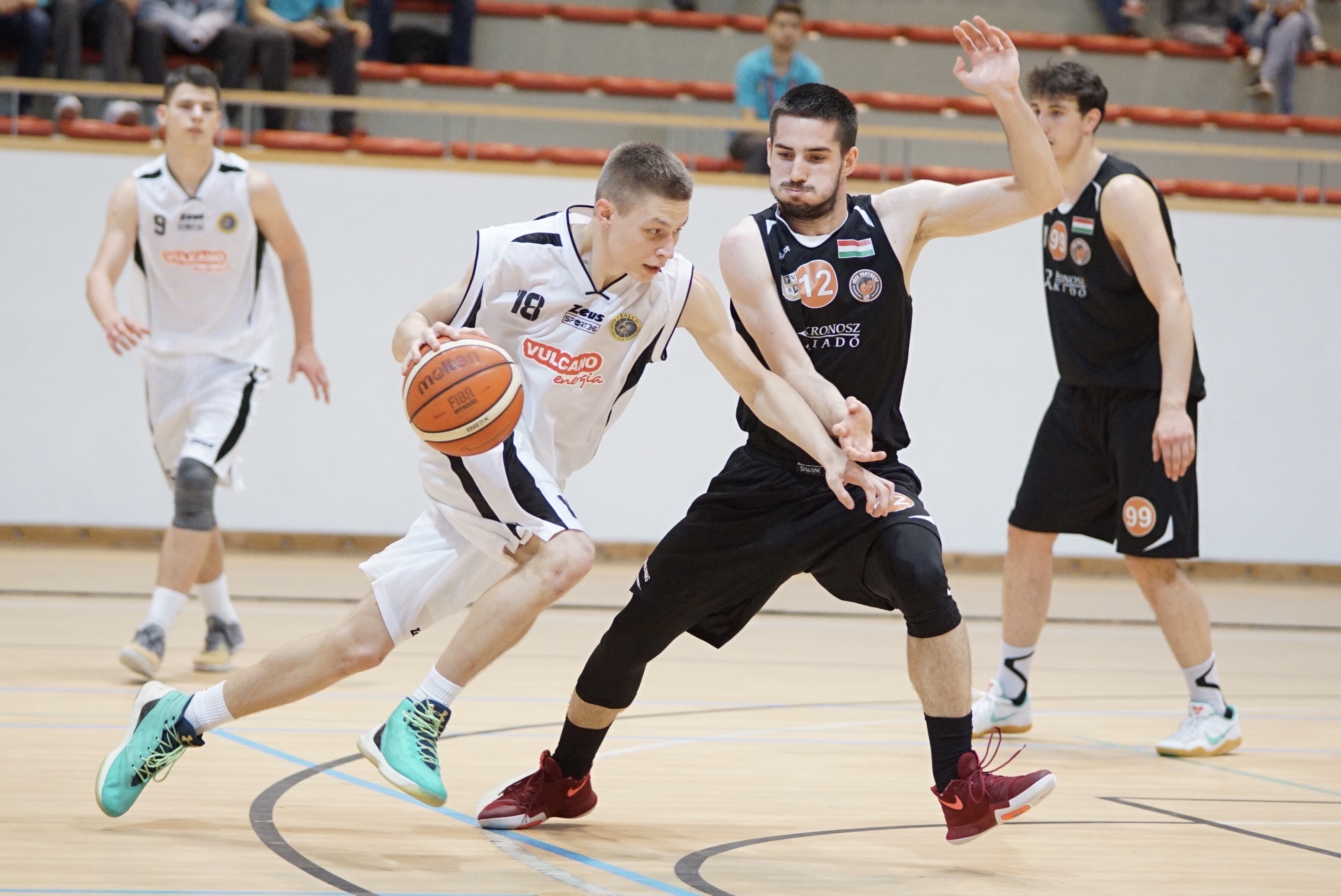 2016/2017 - Falco KC Szombathely - PVSK-PANNONPOWER 75-77