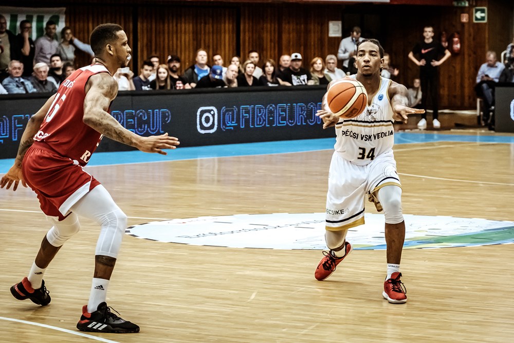 FIBA EC: Elveszítette története első hazai nemzetközi meccsét a PVSK