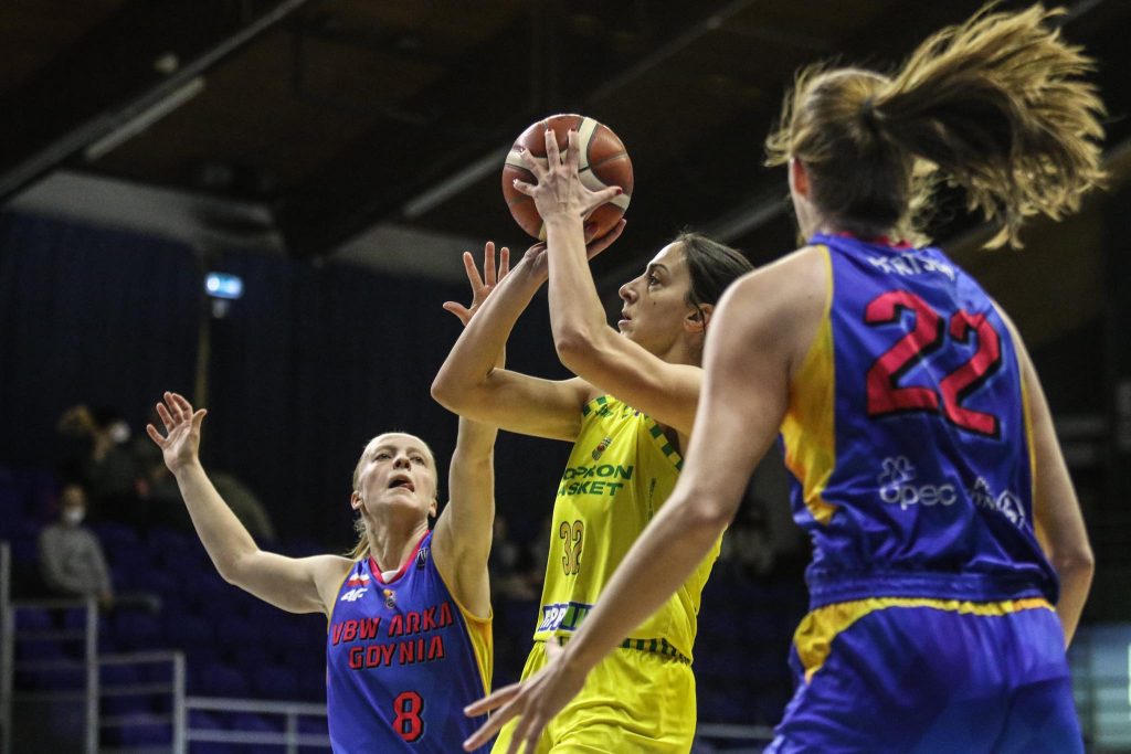 Női Euroliga: A harmadik negyedben fordított, magabiztos győzelmet aratott a Sopron Basket