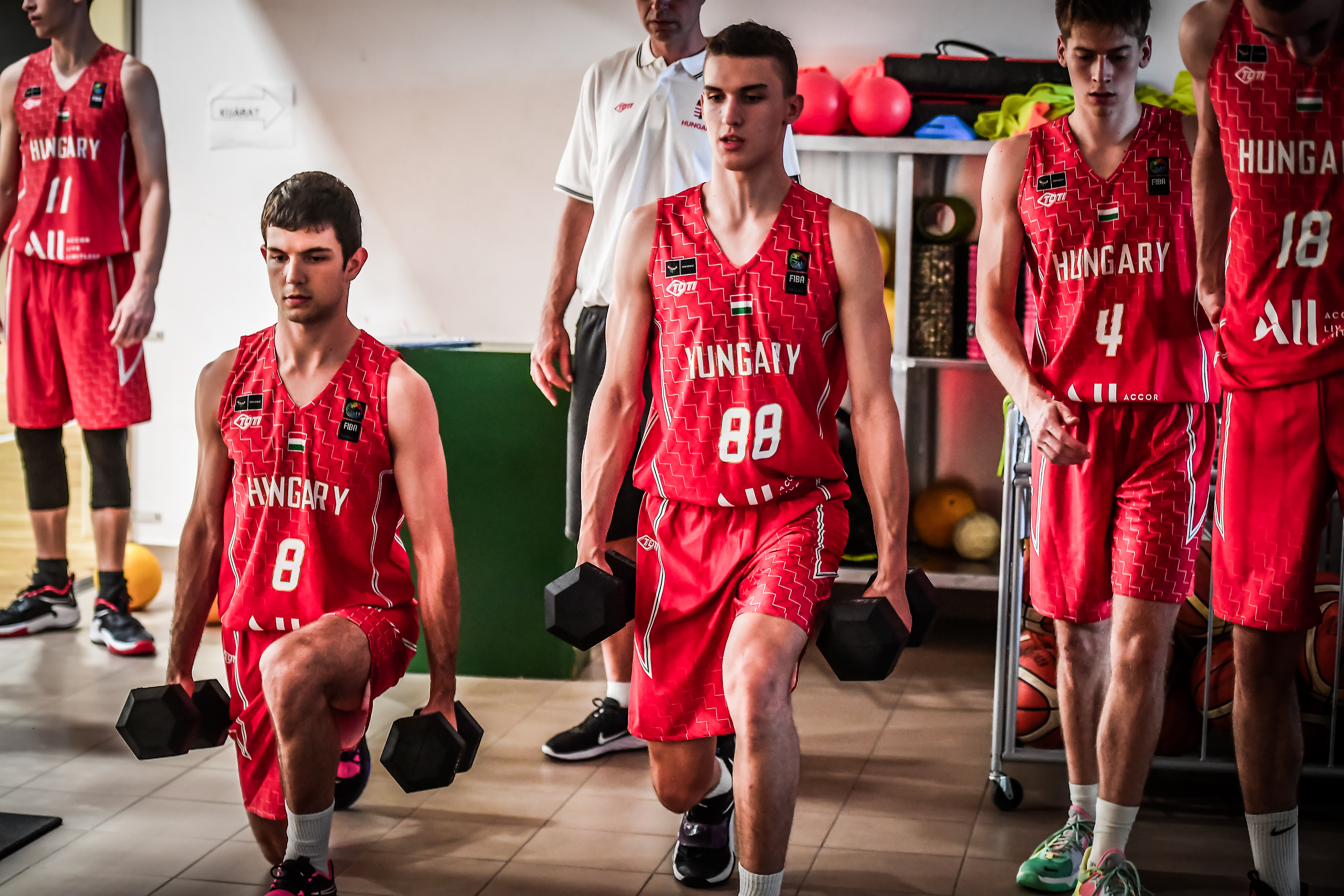 Megint legyőzték Montenegrót az U18-as fiúk