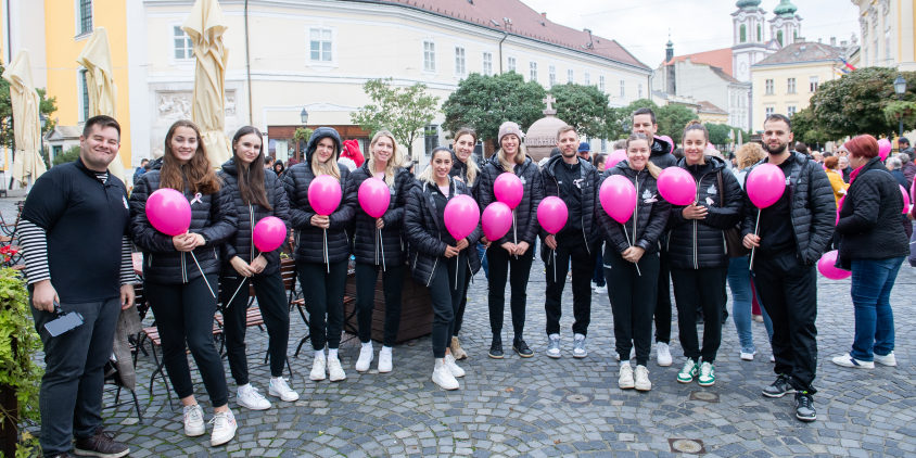 Pink Október, dobóversenyek és kampányok: Így telt az október a magyar csapatok háza táján