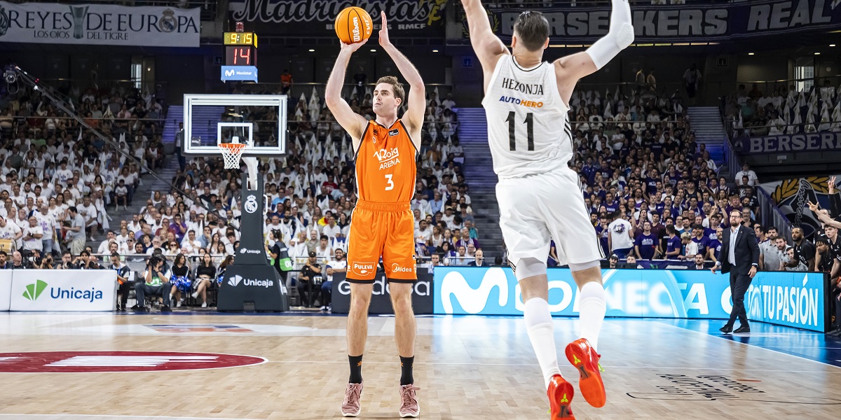 Légiós körkép: 0-2-re állnak Reuversék az ACB döntőben